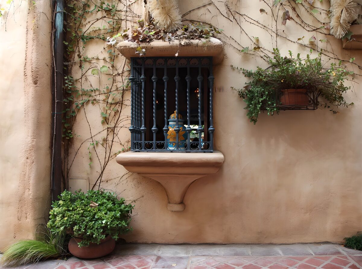 WCUK90812: Wall with pictoresque window, hanging plant  version 3