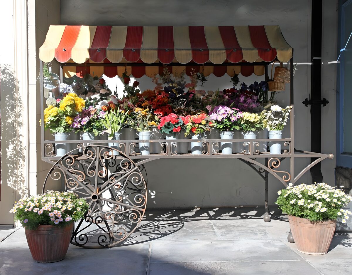Mobile flower stall