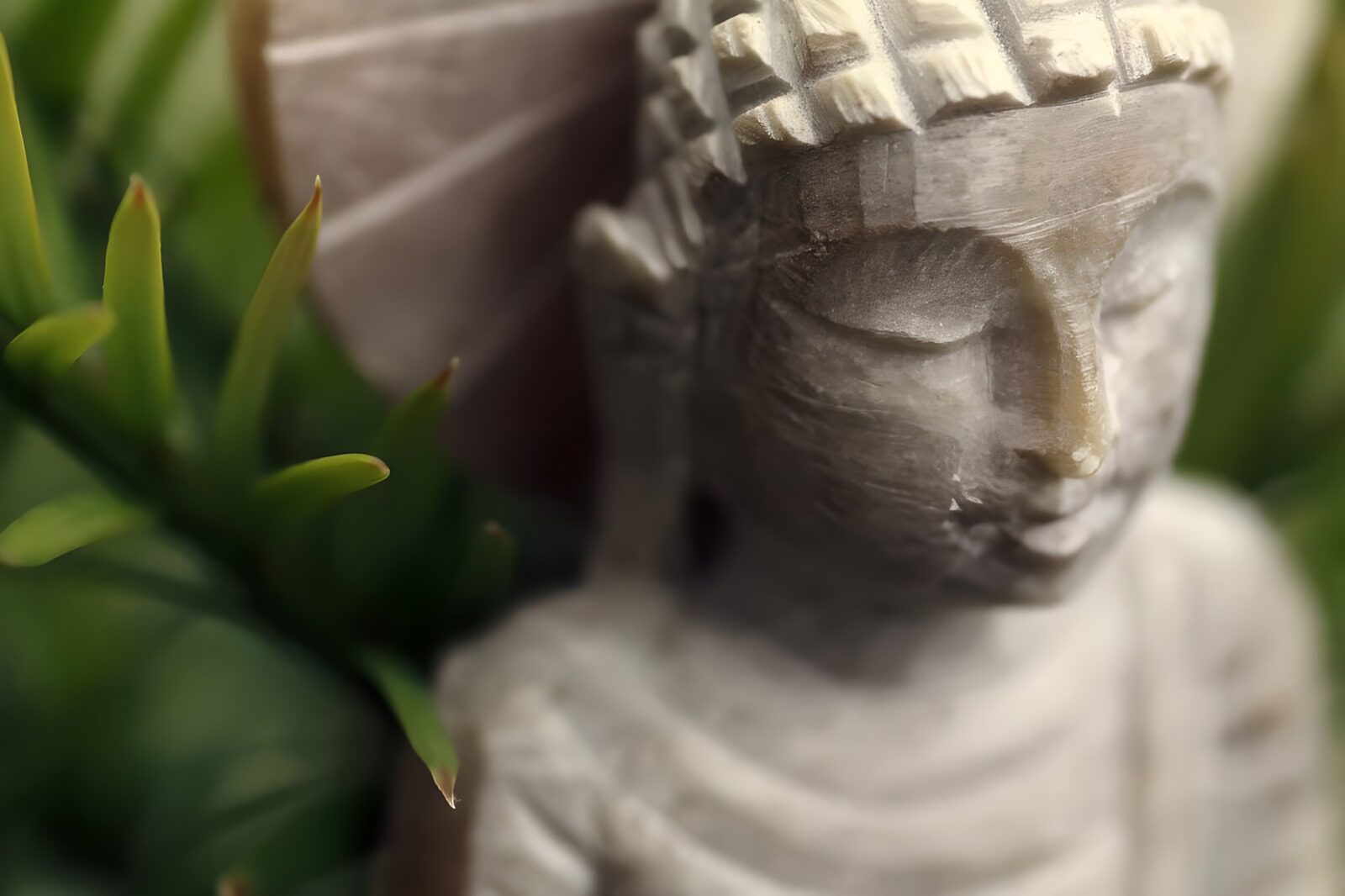 WCUK63946: buddha statue 25