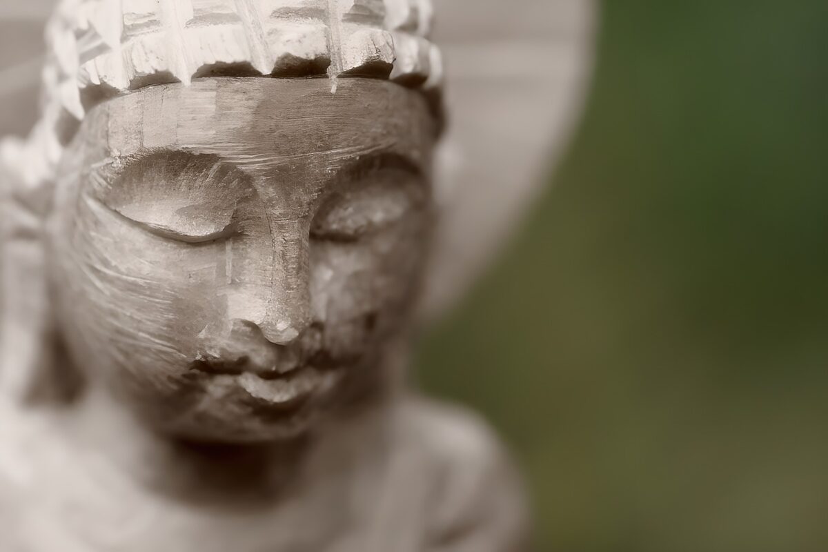 WCUK18799: buddha statue 27