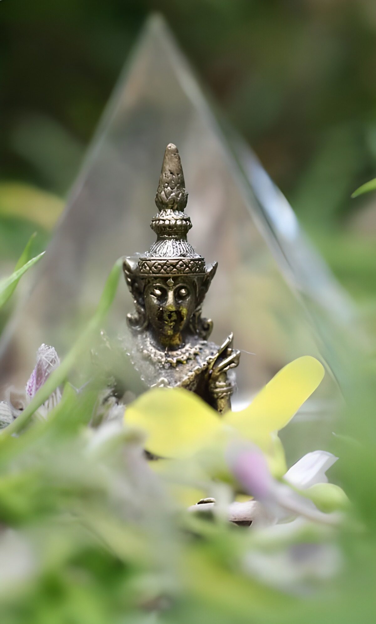 WCUK95940: buddha statue 24